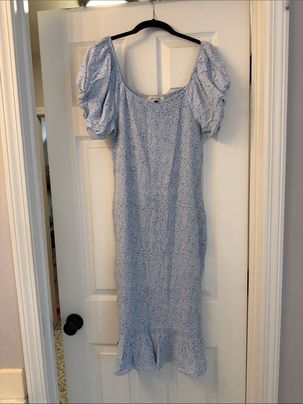 Maternity Light Blue Puff-Sleeve Midi Dress with Ruffle Hem